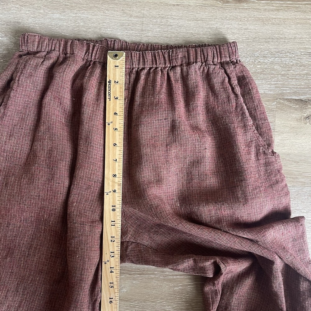 Flax Cropped Linen Pants in Dusty Rose - Picture 3 of 9